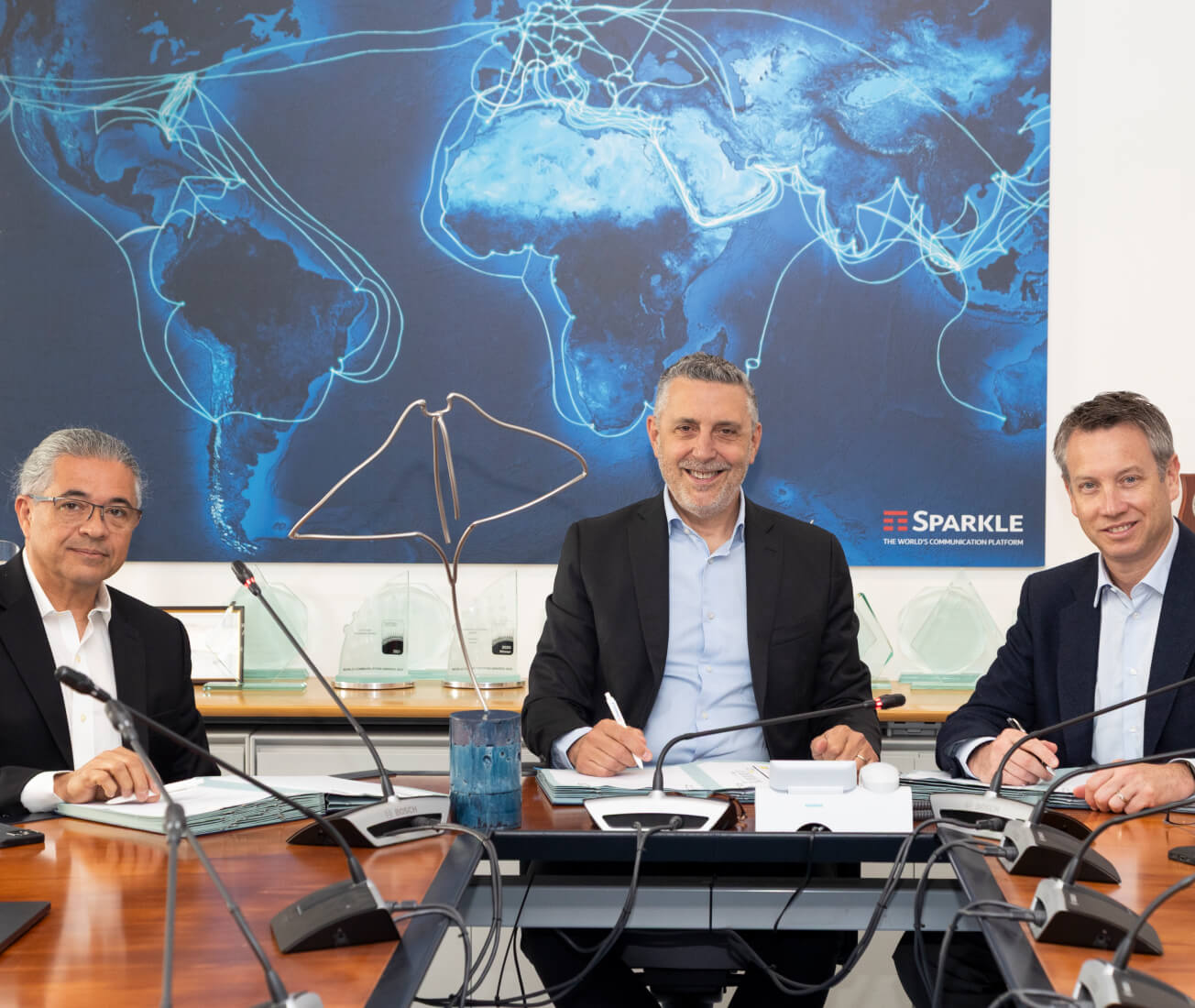 Liberty Networks, Gold Data, Sparkle and Subcom announce contract 